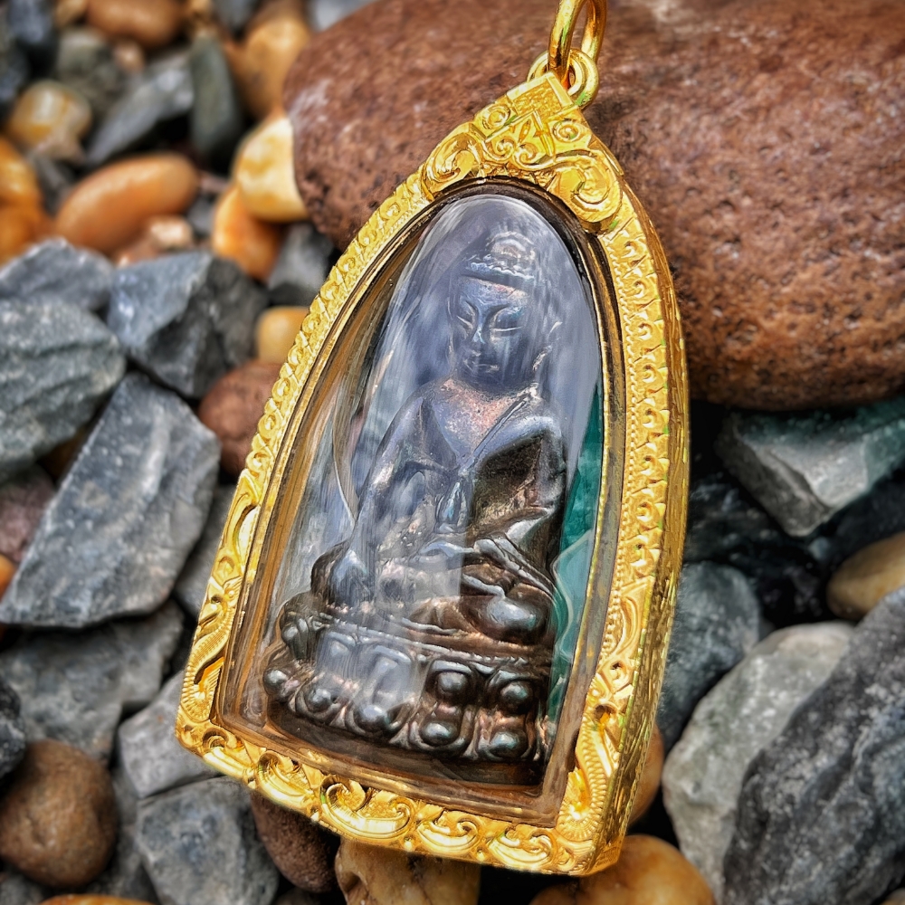 泰國佛牌 阿贊公 ❤️親簽版❤️古印度 先梵天 摩登伽女 古印度魔女